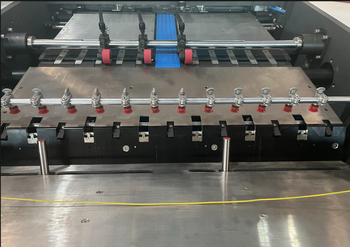 Máquina automática de estampação de folhas a quente para papel de embalagem, estampação de cores.