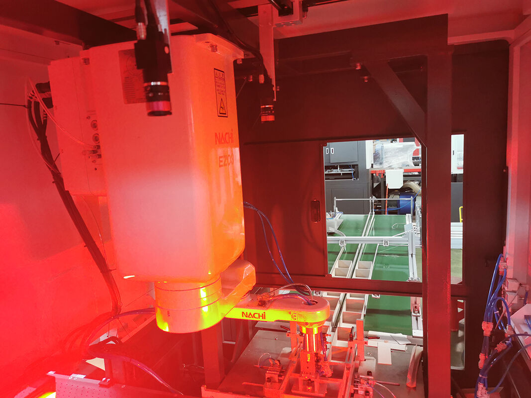 Sistema de controlo PLC Máquina automática de embalagem de caixas concebida para o produto acabado Tamanho L W H 400 300 140 mm e 55 35 12 mm Processo de embalagem