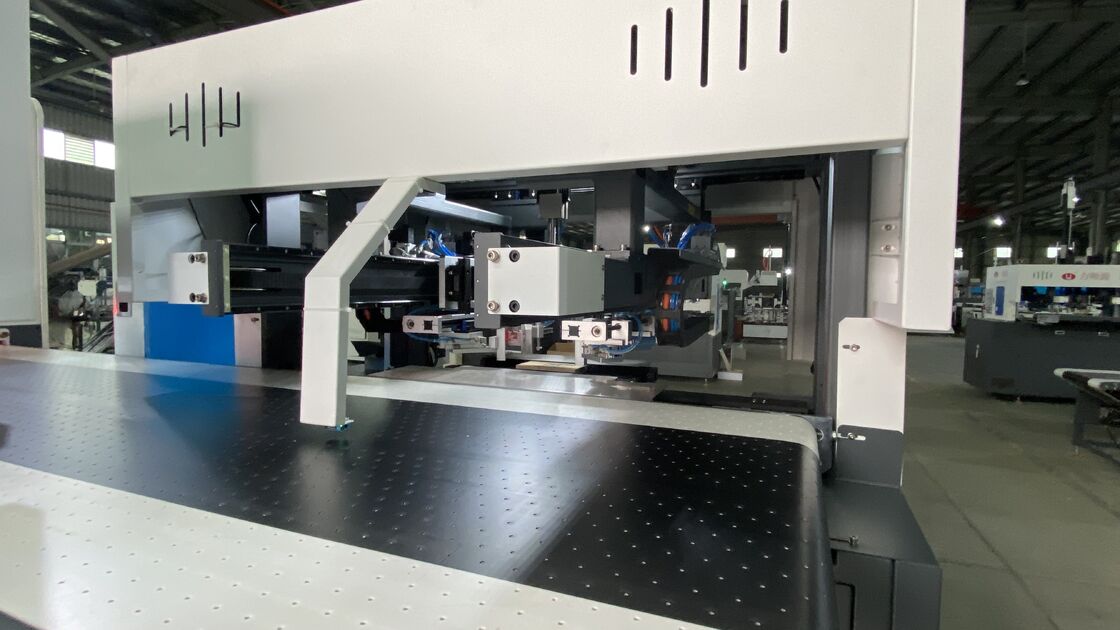 Alimentação dupla Dupla Formação caixa rígida máquina de fabricação de alta velocidade alta precisão controle de servo completo