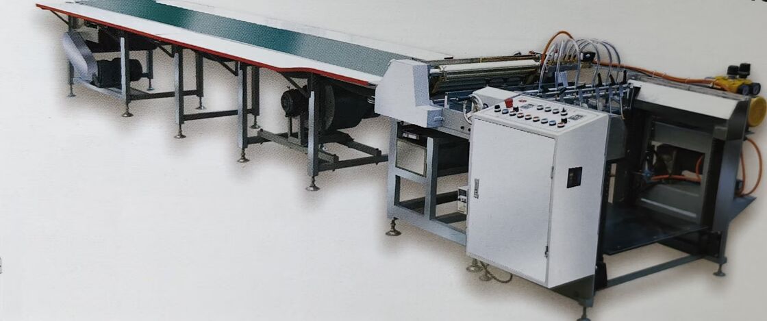 Máquina de Fazer Copos de Papel para Sorvete com Método de Alimentação por Sucção a Vácuo, Pesando 1500kg e Proporcionando Produção Estável