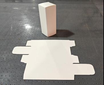 LY-RK03-1113 Máquina de corte de material flexível não metálico sem maturação com espessura de corte de 50 mm e precisão de ± 0,05 mm