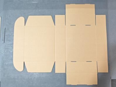 LY-RM-1209 Máquina de corte de material flexível não metálico sem maturação (máquina de produção de amostras) Máquina de amostragem CNC/Machina de produção de amostras/ Produção em pequenos lotes/ Máquina de corte de material