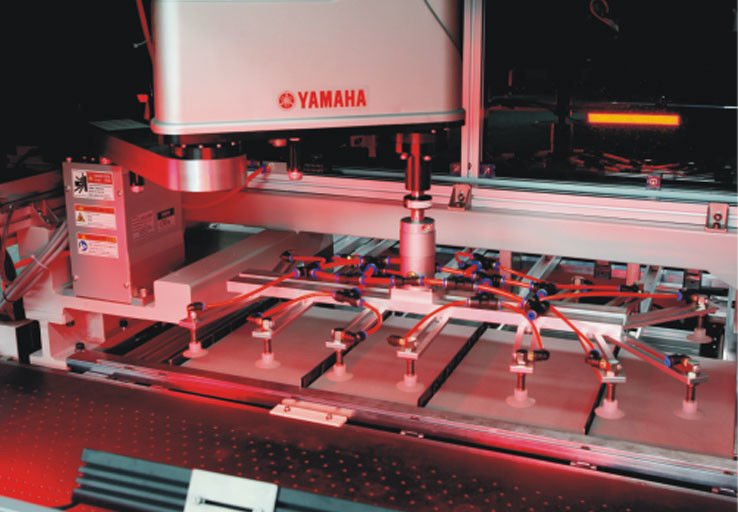 LY-485C-PK Sistema de embalagem de caixa de visão automática totalmente automatizada Taxa de 30 peças por minuto