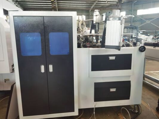 Máquina de colagem de canto de caixa LY-750 com aplicador de reforço de canto totalmente automatizado para processamento rápido e preciso de cartão